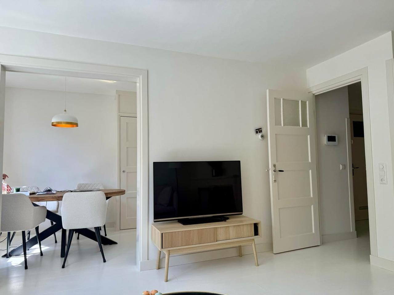 Furnished 2-room apartment near Rembrandtpark - Image 21