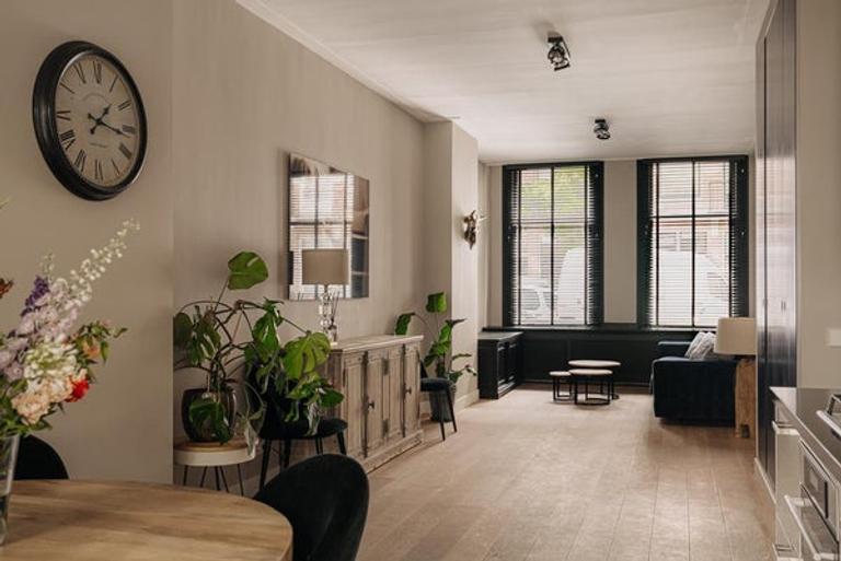Gemeubileerde benedenwoning met 40m² tuin in Oud-West - Afbeelding 6