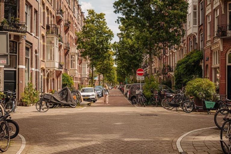 Gemeubileerde benedenwoning met 40m² tuin in Oud-West - Afbeelding 23