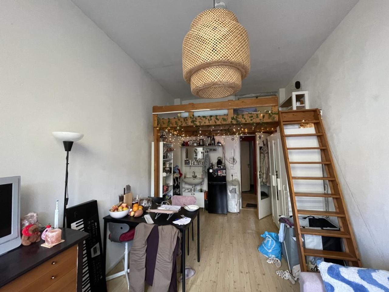 Lichte studentenkamer van 16 m² in Amersfoort - Afbeelding 3