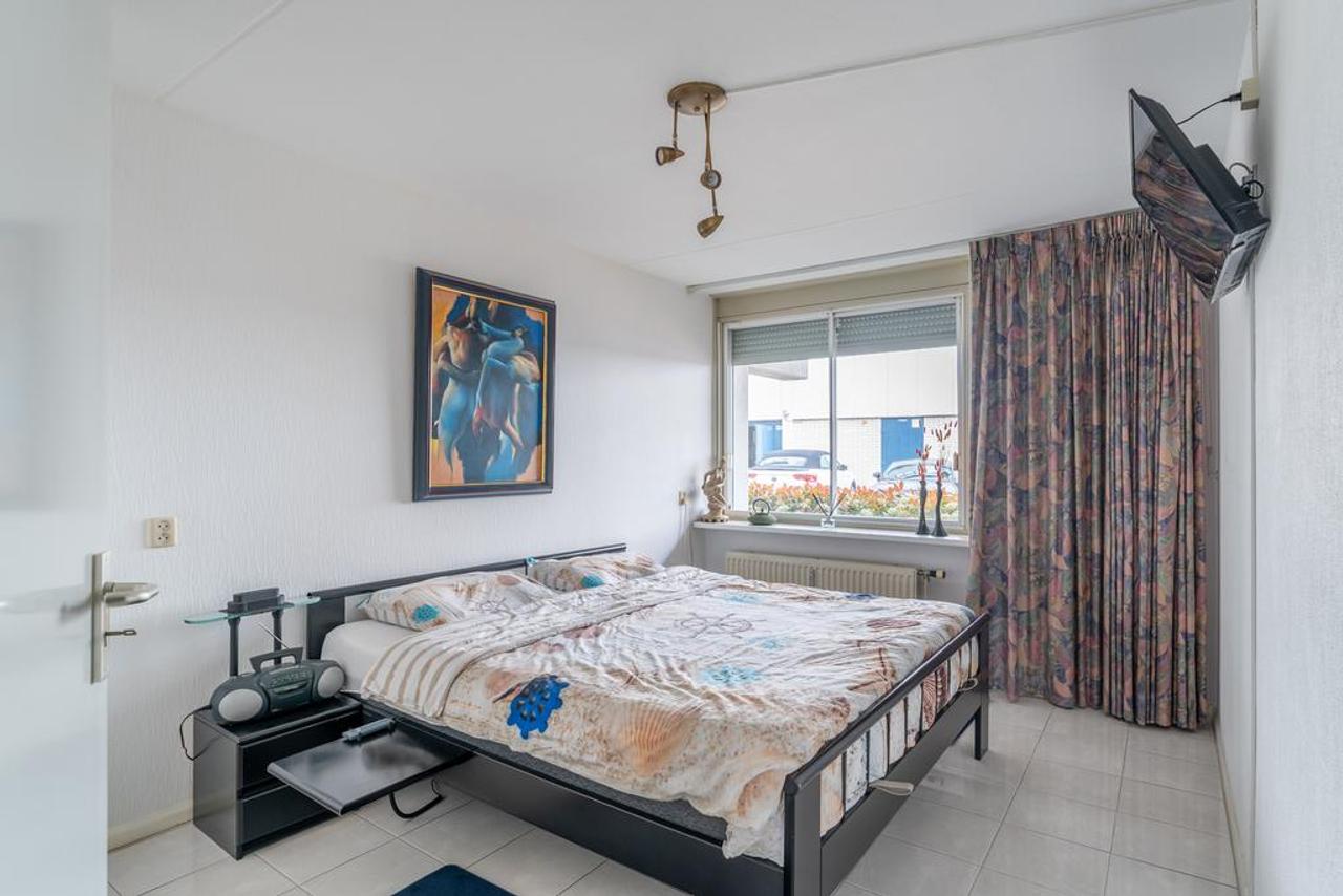 3-room apartment on the Maas with terrace - Image 15