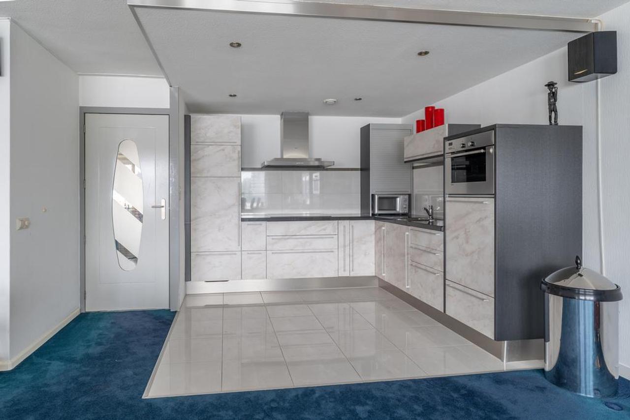 3-room apartment on the Maas with terrace - Image 8