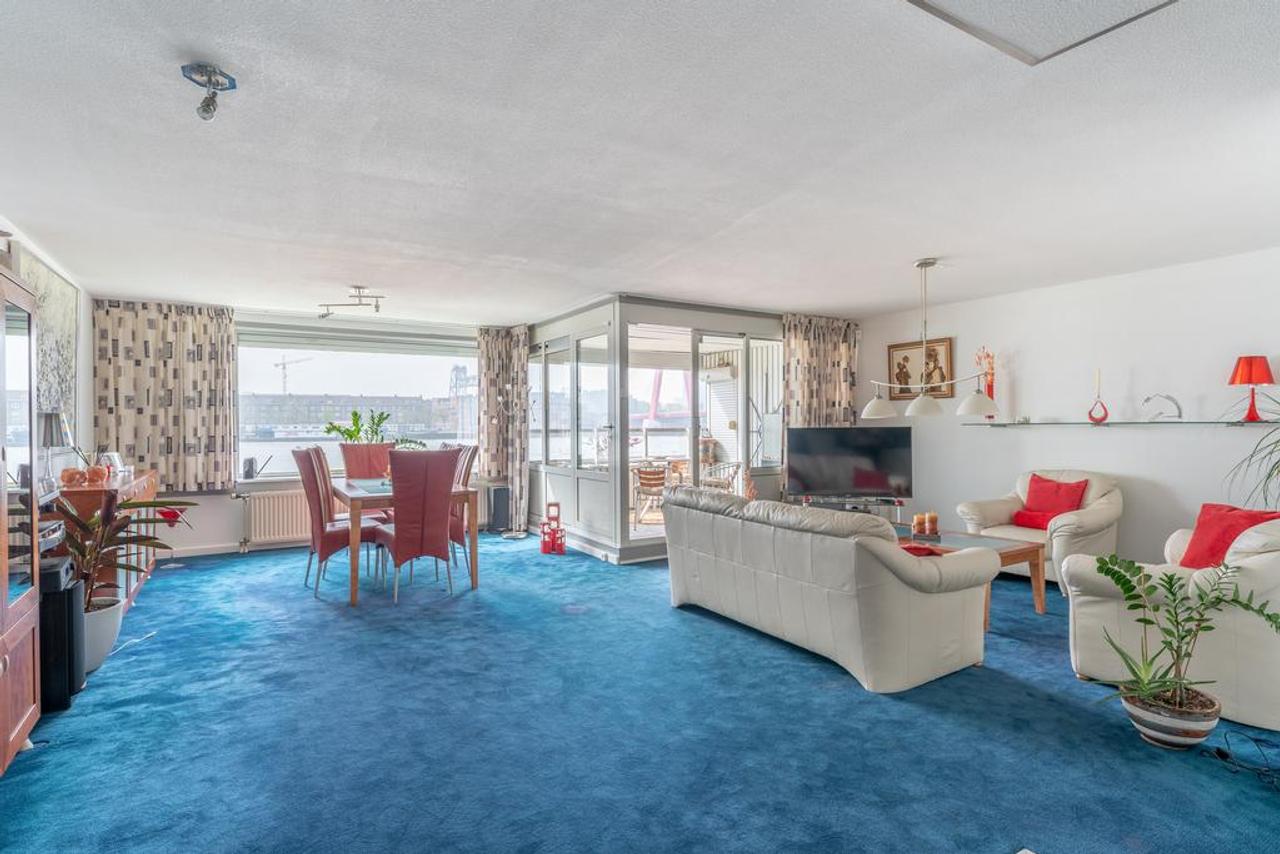 3-room apartment on the Maas with terrace - Image 2