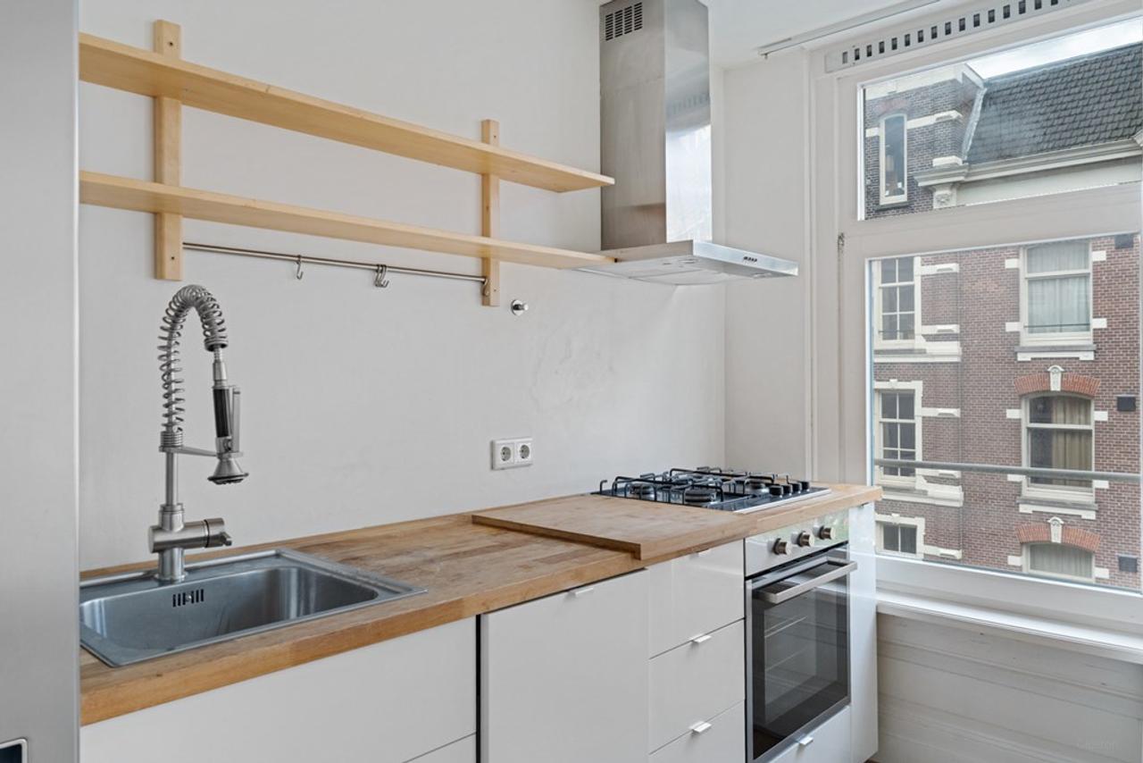 2-bedroom apartment in De Pijp - Image 4