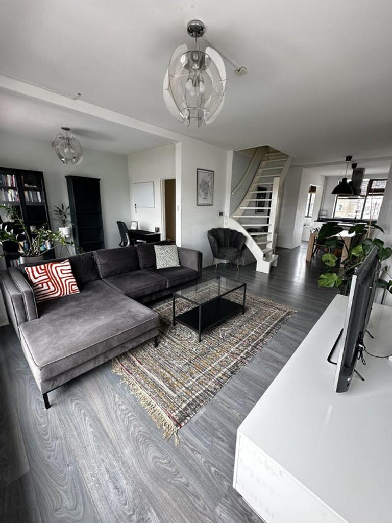109 m2 maisonette met balkon - Afbeelding 1