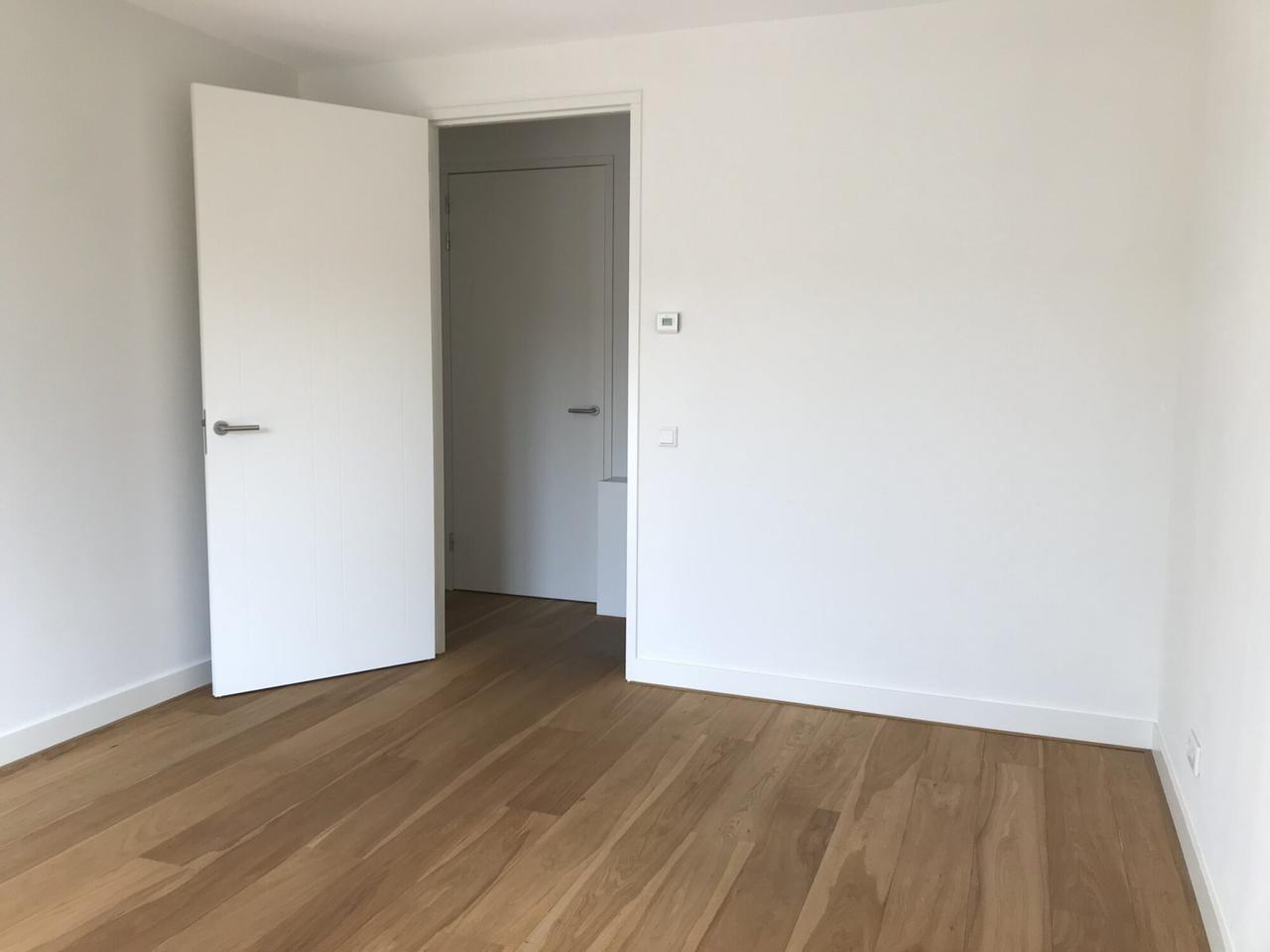 76m² apartment with parking in Amsterdam Noord - Image 4