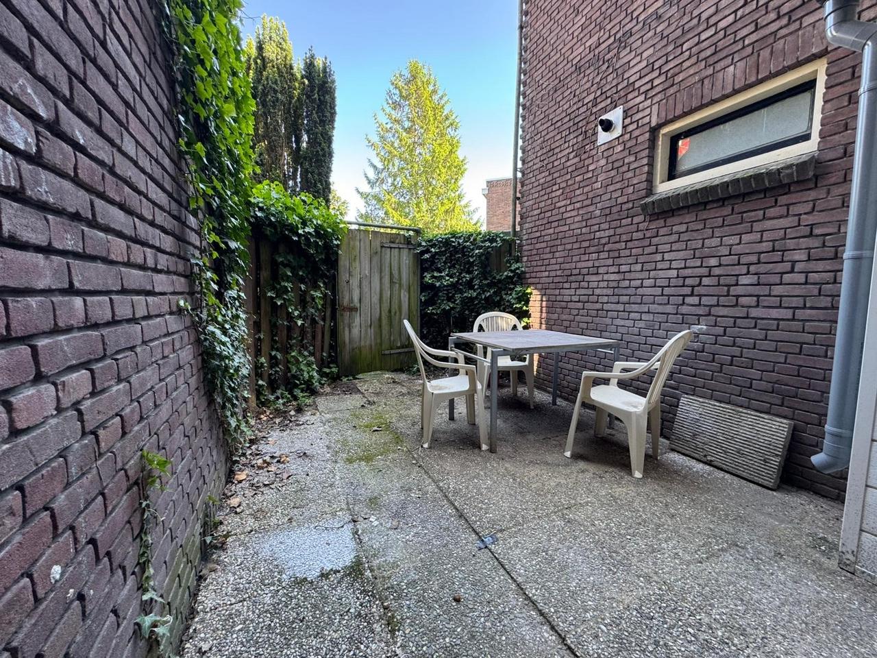 4 studentenkamers met tuin in Groningen - Afbeelding 17
