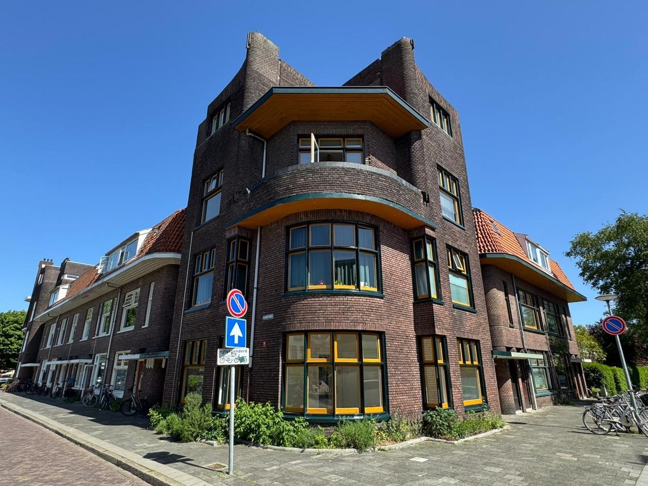 4 studentenkamers met tuin in Groningen - Afbeelding 1