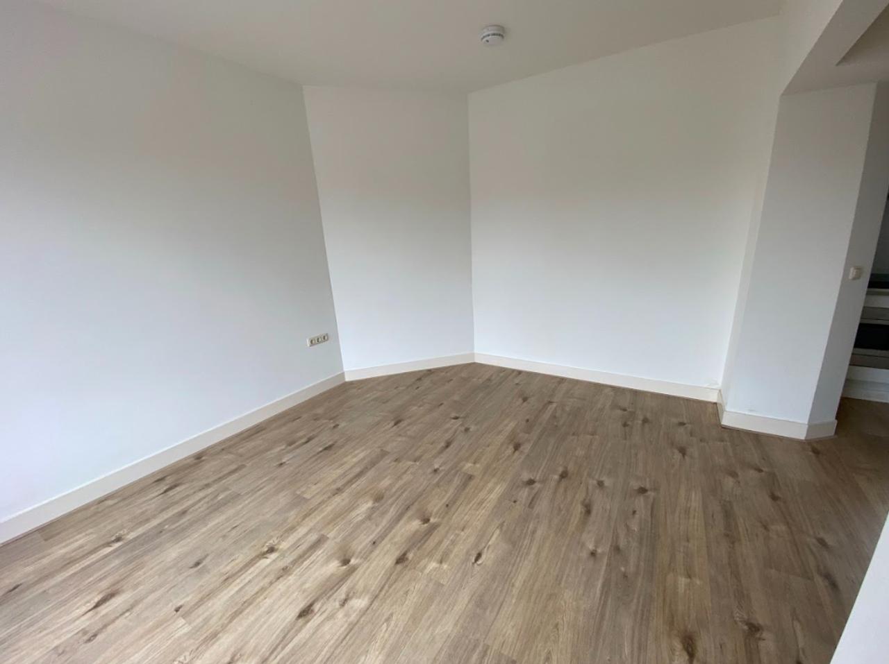 Studio met balkon in Helpman - Afbeelding 4