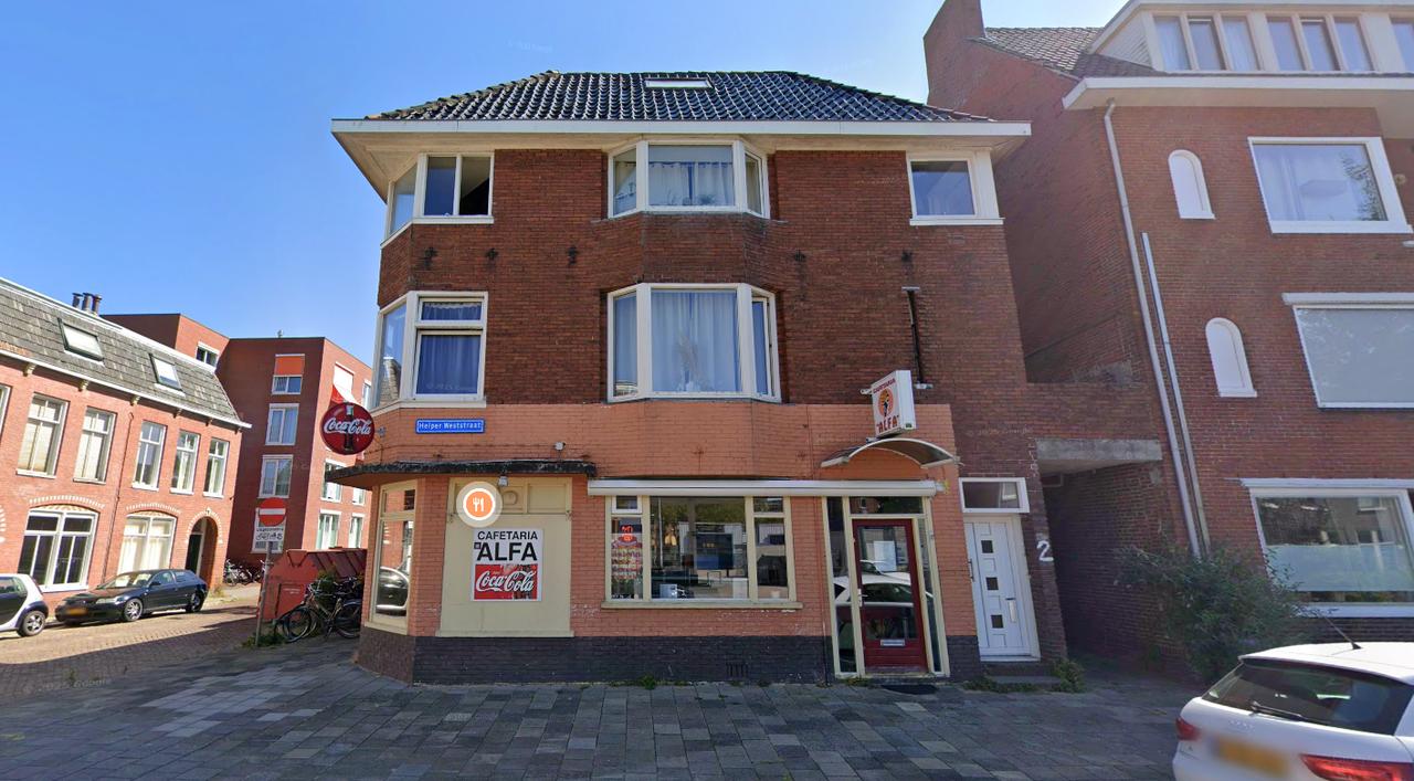 Studio met balkon in Helpman - Afbeelding 1