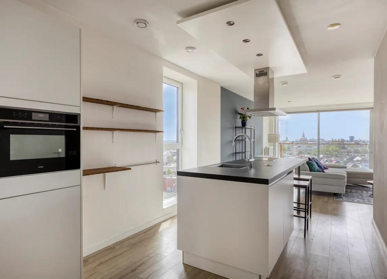 Licht 3-kamerappartement met balkon - Afbeelding 13