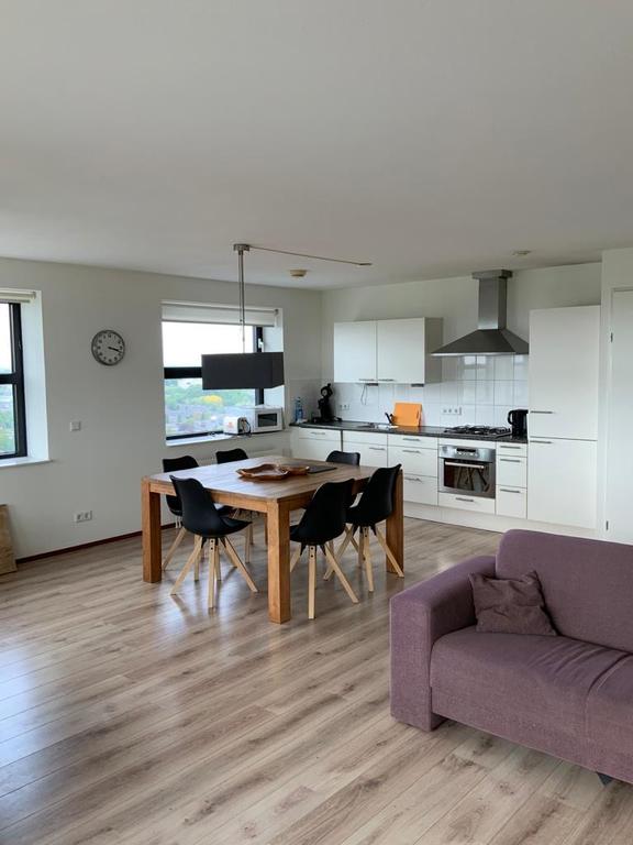 3-kamerappartement met parking op de 20e - Afbeelding 6
