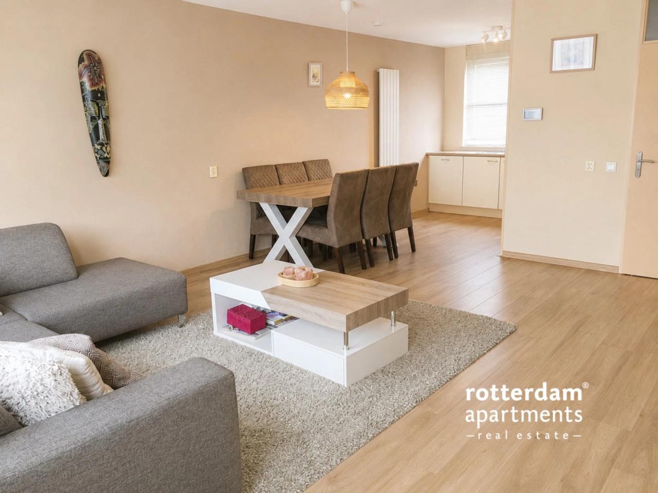 Tussenwoning met 4 slaapkamers en tuin - Afbeelding 2