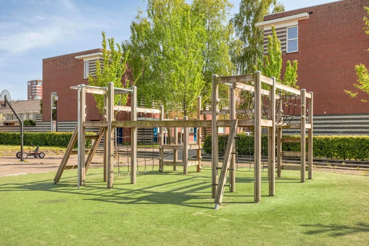 4-slaapkamer huis met tuin - Afbeelding 10