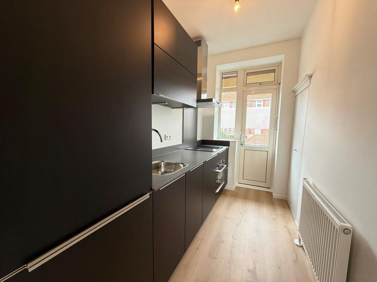 Renovated 3-room corner apartment in Leyenburg - Image 6