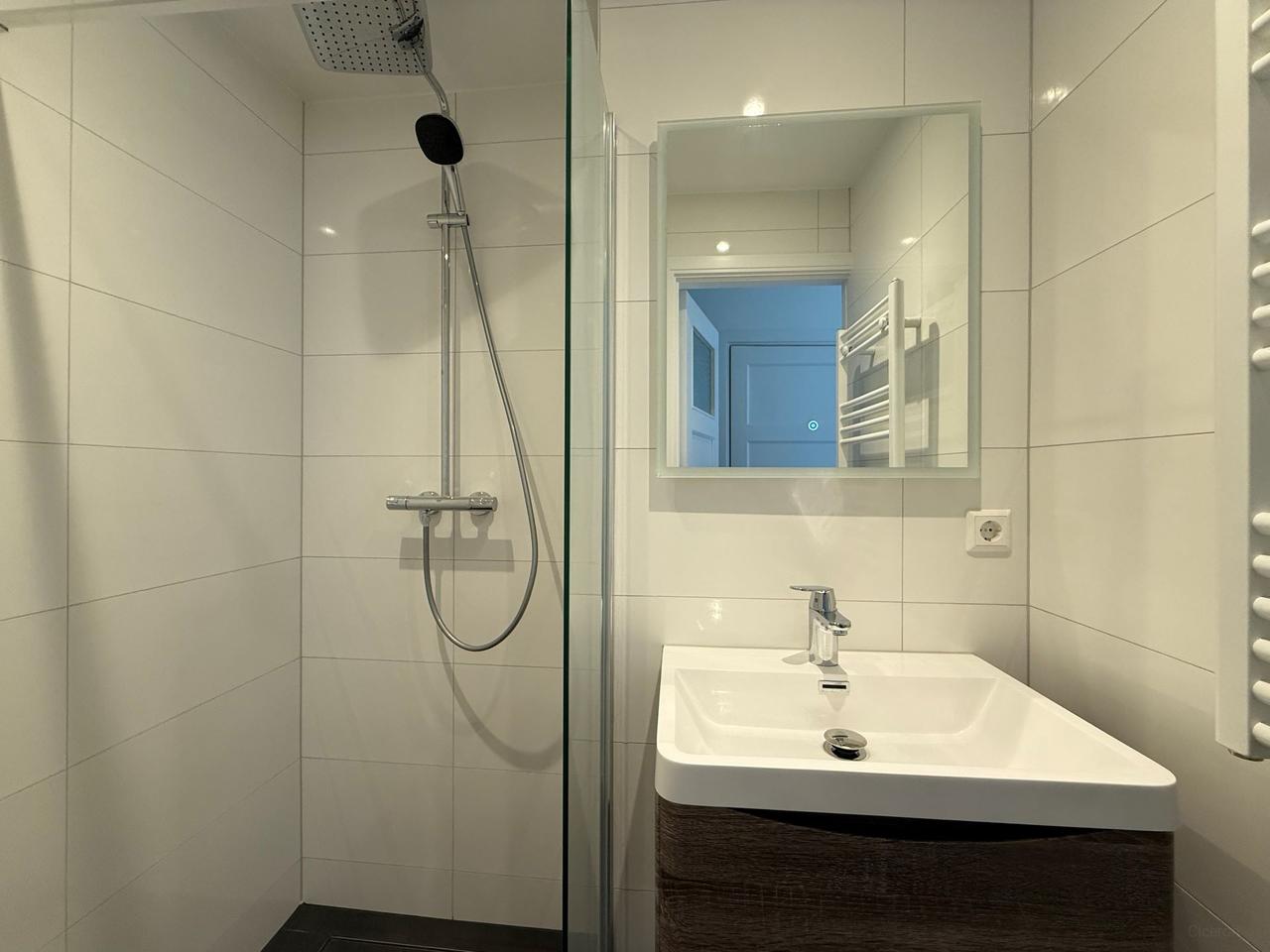 Renovated 3-room corner apartment in Leyenburg - Image 7