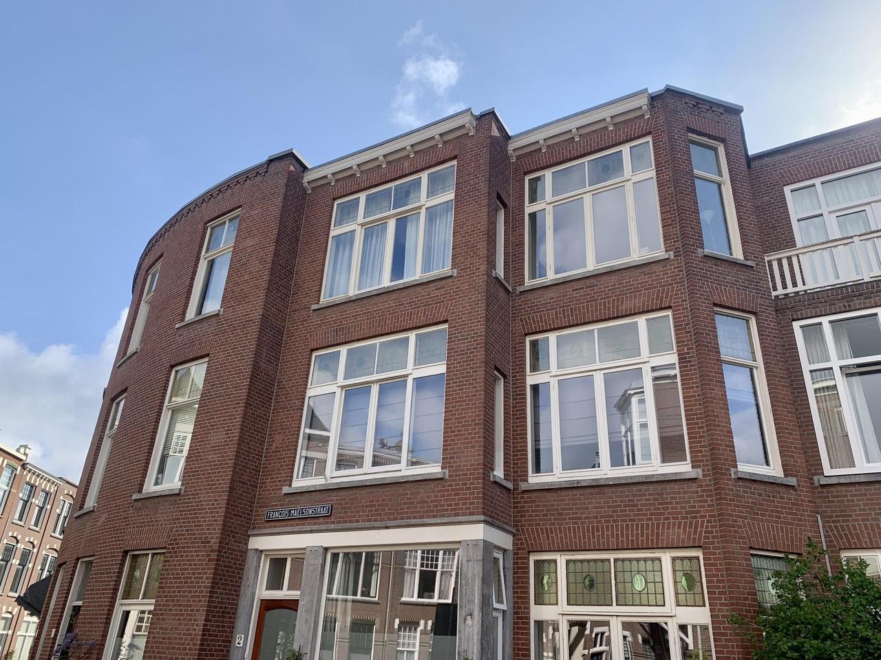 110 m² appartement met 4 slaapkamers - Afbeelding 24