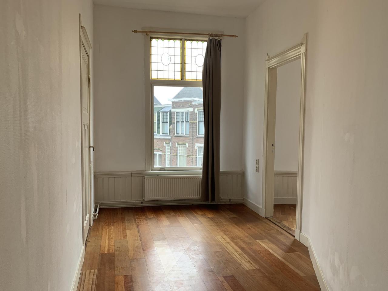 110 m² appartement met 4 slaapkamers - Afbeelding 21