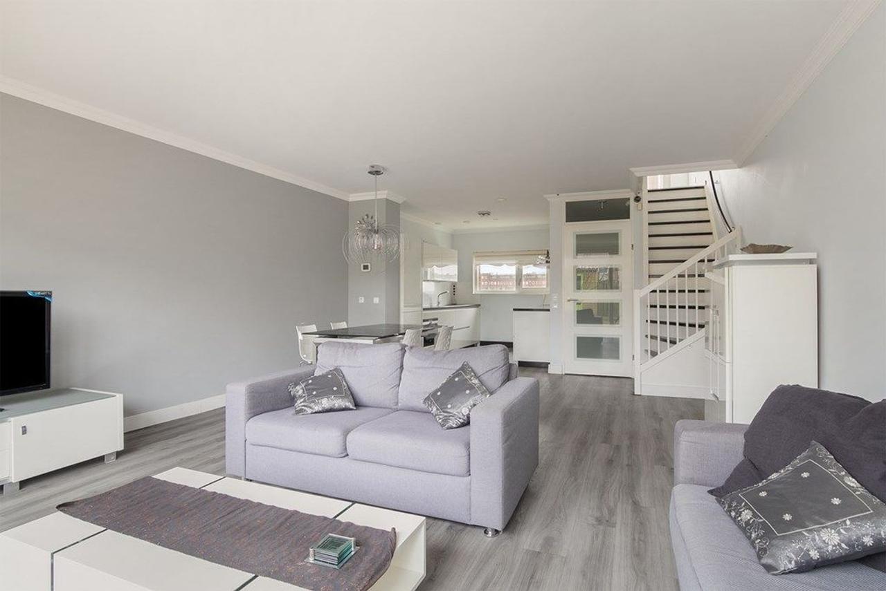4-Bedroom House with Garden in Wateringse Veld - Image 3