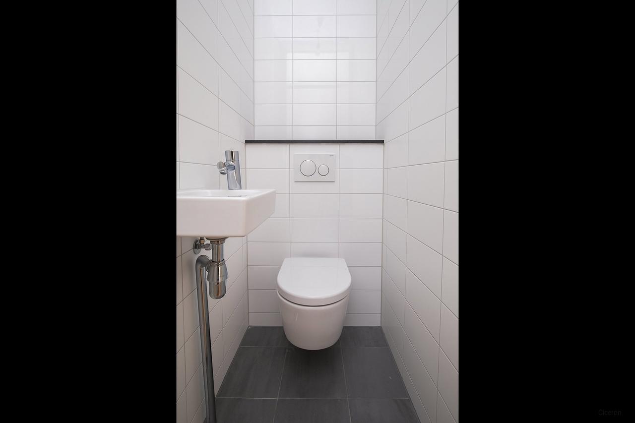 2-bedroom apartment with garden - Image 11