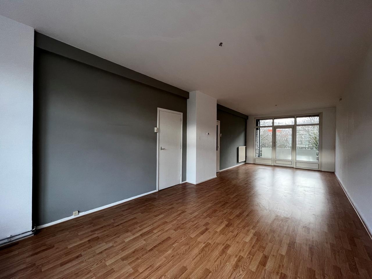 3-room apartment in Stadsdriehoek - Image 1