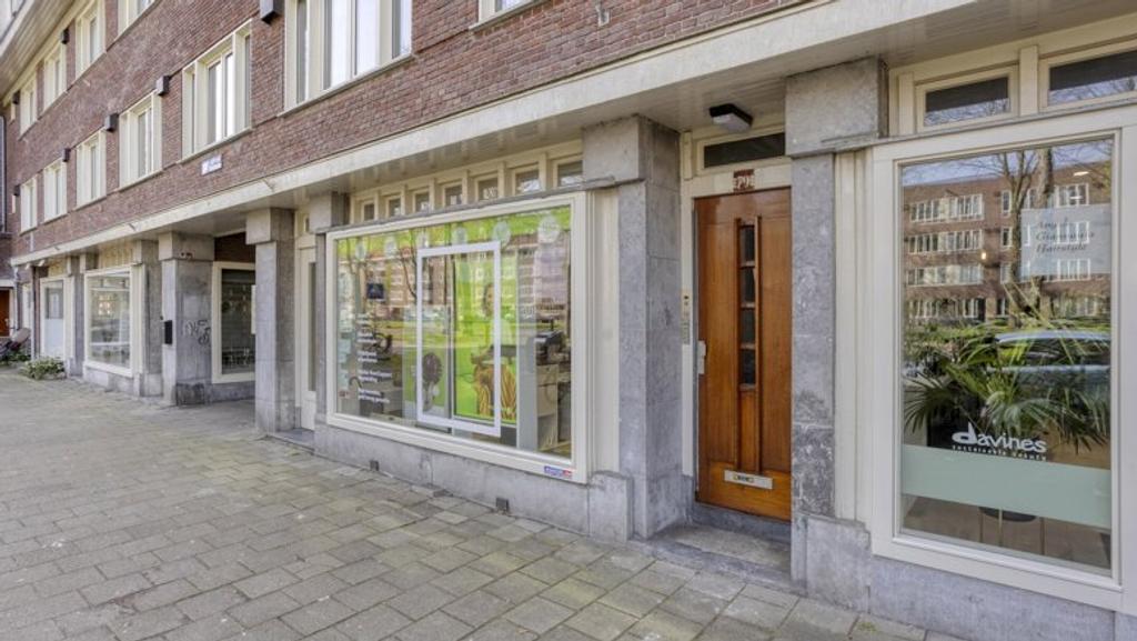 Bright 75 m² apartment with balcony in Rivierenbuurt - Image 3
