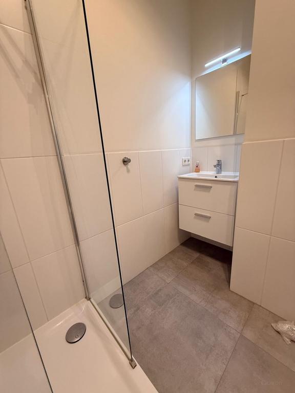 Ground floor apartment with mezzanine - Image 10