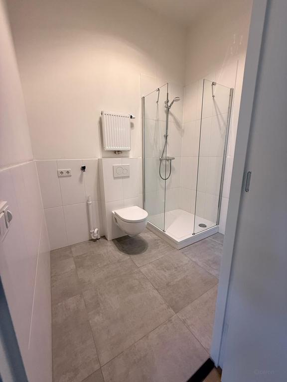 Ground floor apartment with mezzanine - Image 11