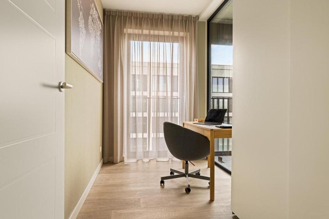 Gemeubileerd appartement met uitzicht - Afbeelding 13