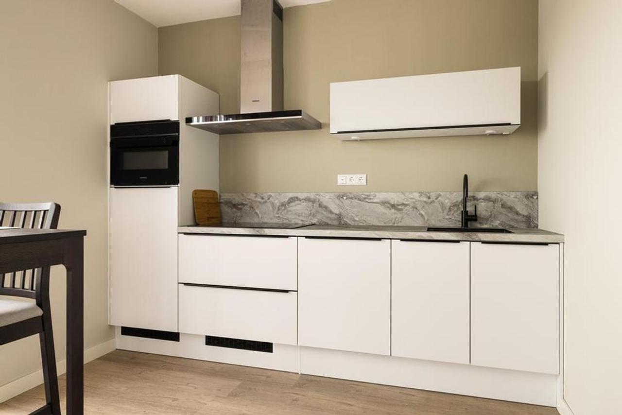 Gemeubileerd appartement met uitzicht - Afbeelding 4
