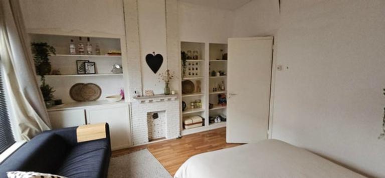 Kamer van 16 m² bij UMCG - Afbeelding 2