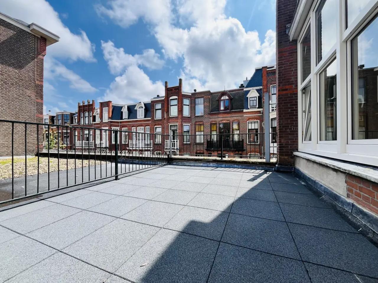 4-kamer appartement met terras in Duinoord - Afbeelding 3
