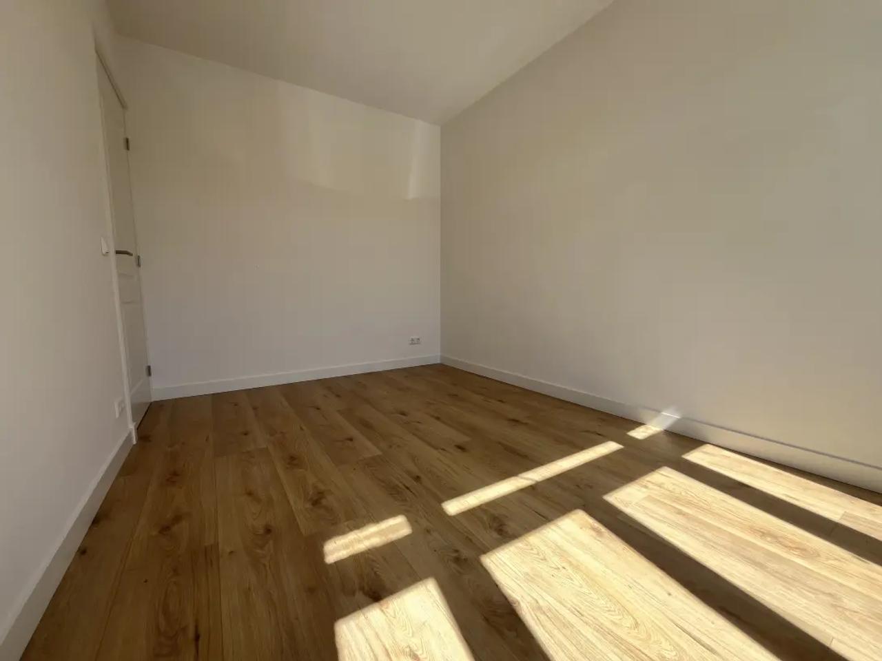 3-kamer appartement met balkon in Bezuidenhout - Afbeelding 3