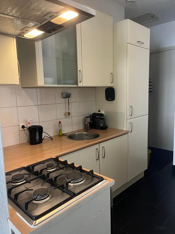 2-room apartment in the heart of Tilburg - Image 9