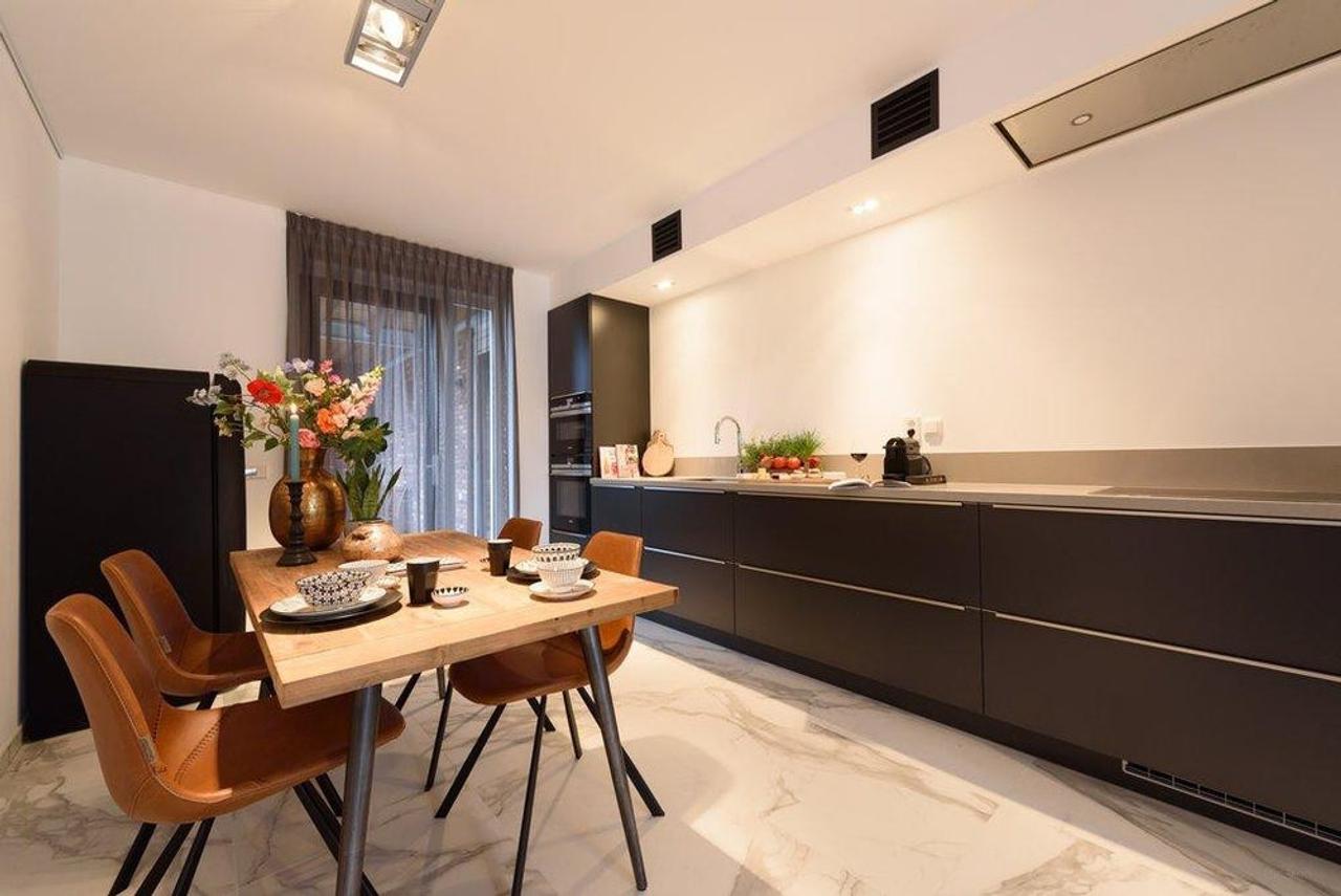 Living with an office on Noordereiland - Image 6