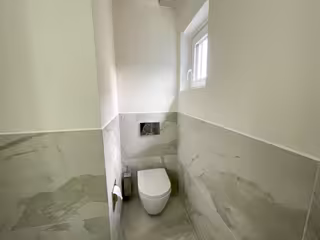 Gemeubileerd 2-kamerappartement met balkon