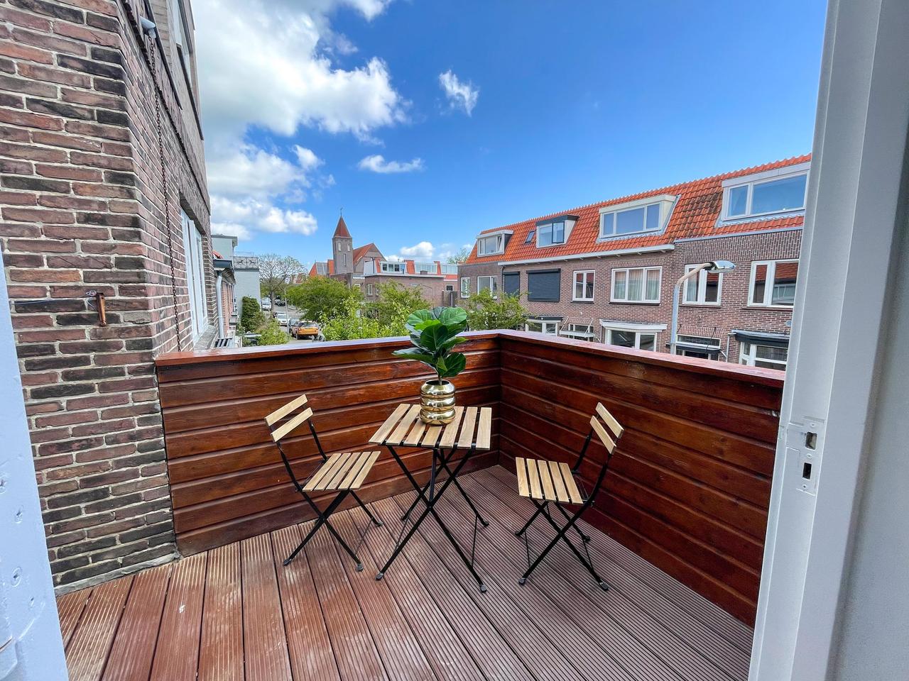 Gemeubileerd 2-kamerappartement met balkon - Afbeelding 5