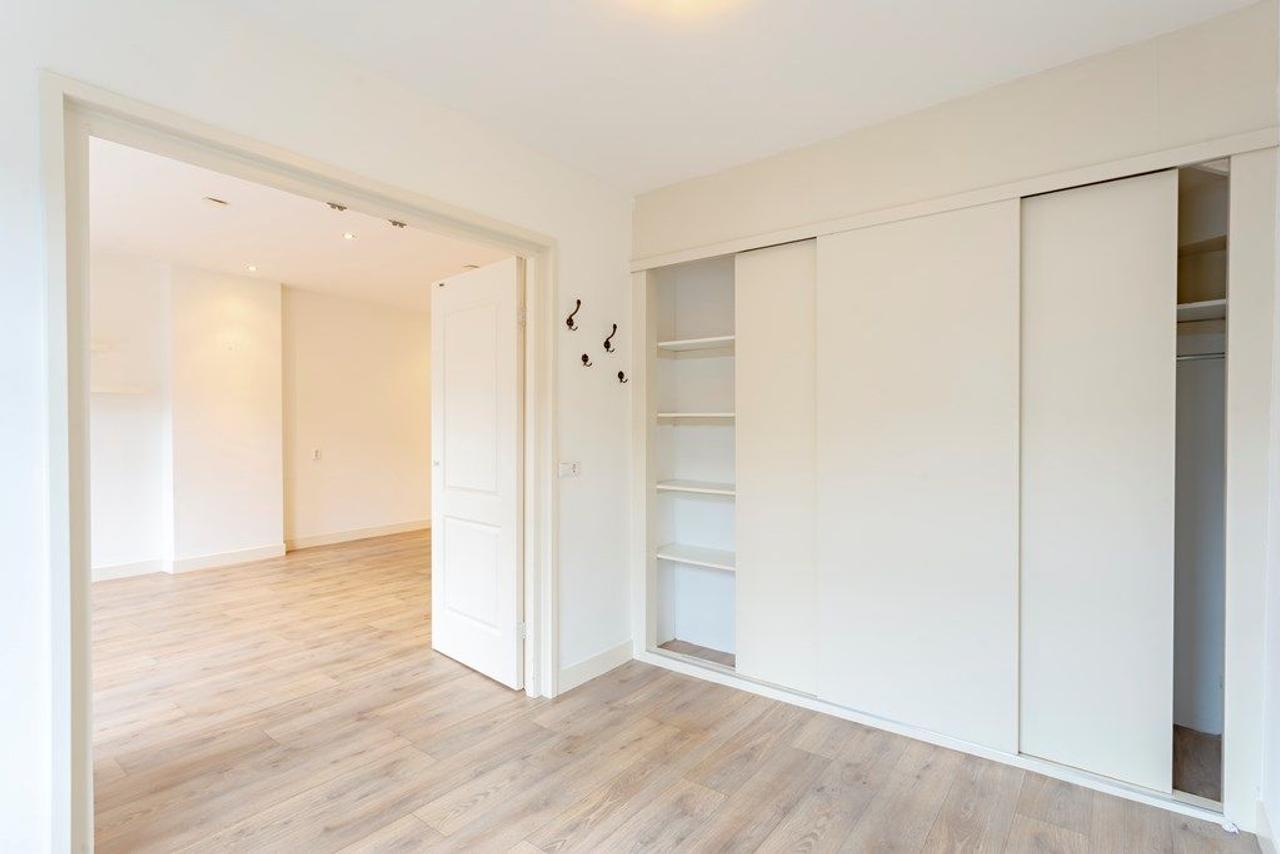 Bright Apartment in the Heart of Haarlem - Image 7