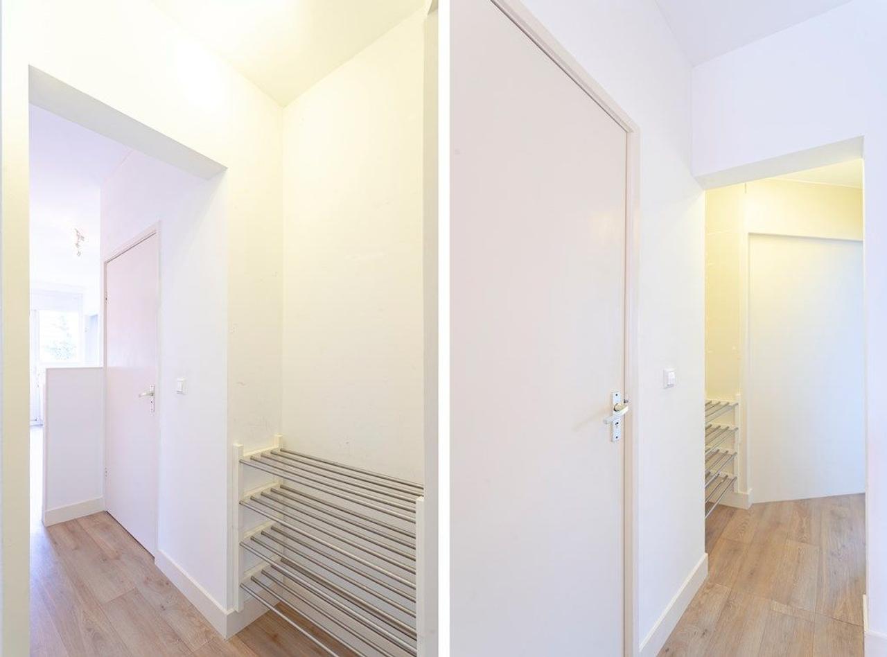Bright Apartment in the Heart of Haarlem - Image 11