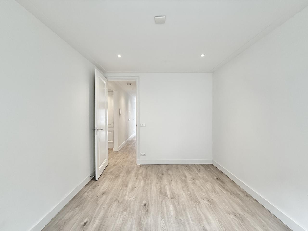 2-slaapkamer met balkon in De Pijp - Afbeelding 6