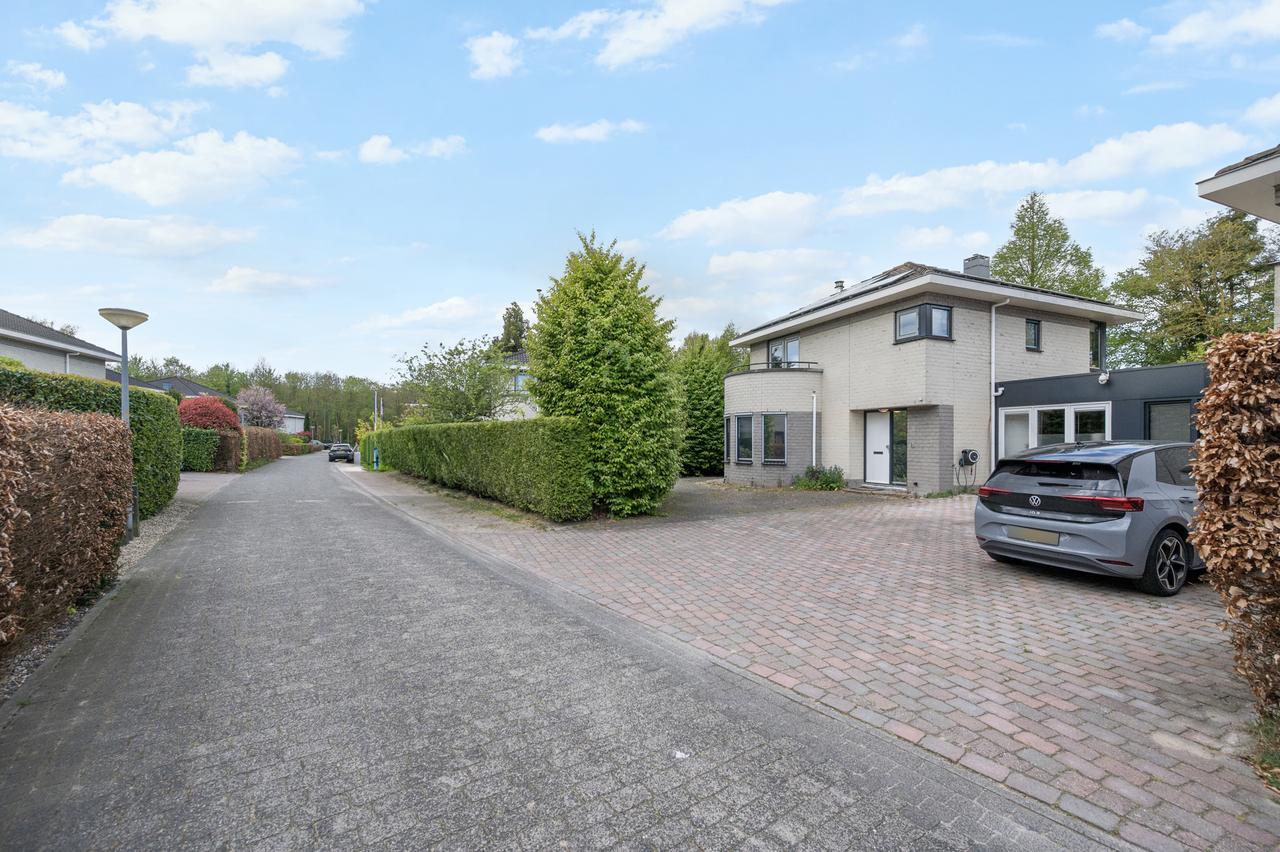 Vrijstaande villa met tuin in Vogelhorst - Afbeelding 3