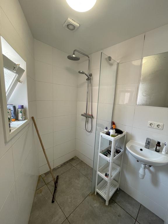 Studentenkamer van 15 m2 in Grunobuurt - Afbeelding 4