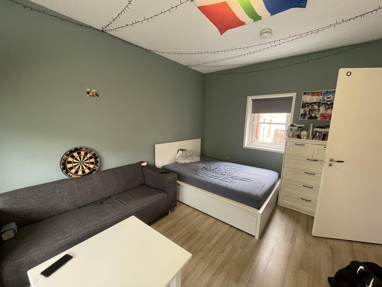 Studentenkamer van 15 m2 in Grunobuurt - Afbeelding 2