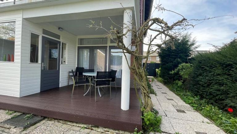 Vrijstaand wonen met 4 slaapkamers en garage - Afbeelding 17