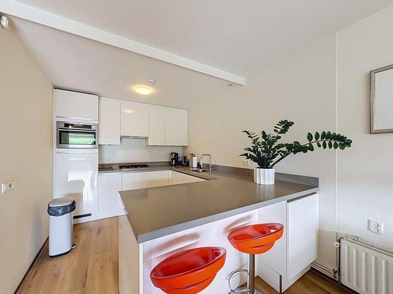 Gemeubileerd 3-kamerappartement met balkon - Afbeelding 6