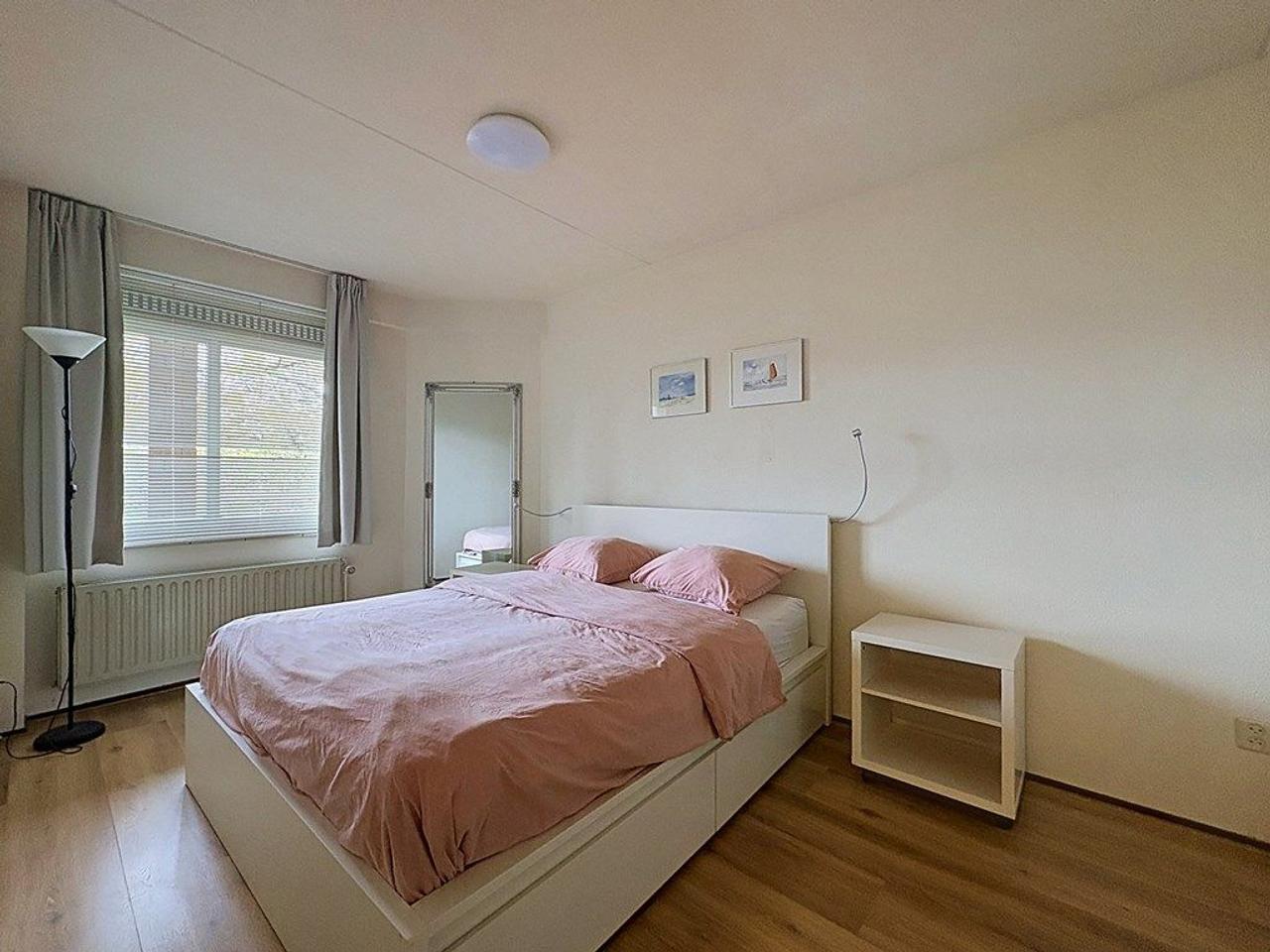 Gemeubileerd 3-kamerappartement met balkon - Afbeelding 7