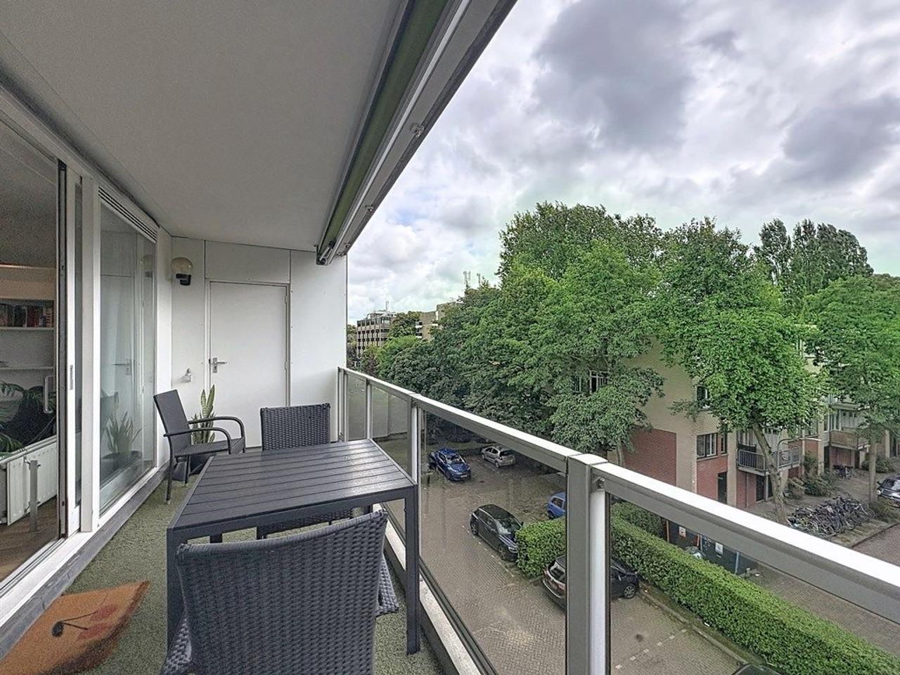 Gemeubileerd 3-kamerappartement met balkon - Afbeelding 12