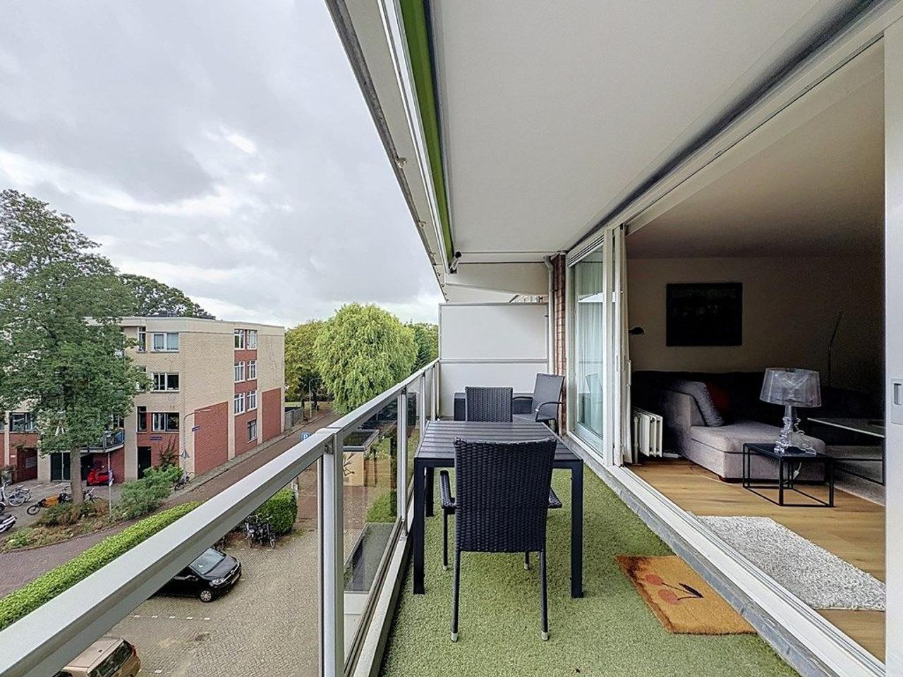 Gemeubileerd 3-kamerappartement met balkon - Afbeelding 13