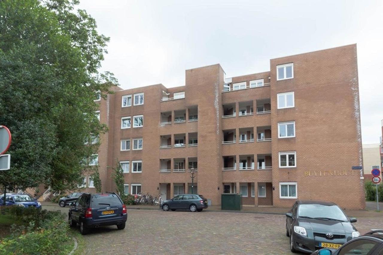 3-kamerappartement met zonnig balkon - Afbeelding 2