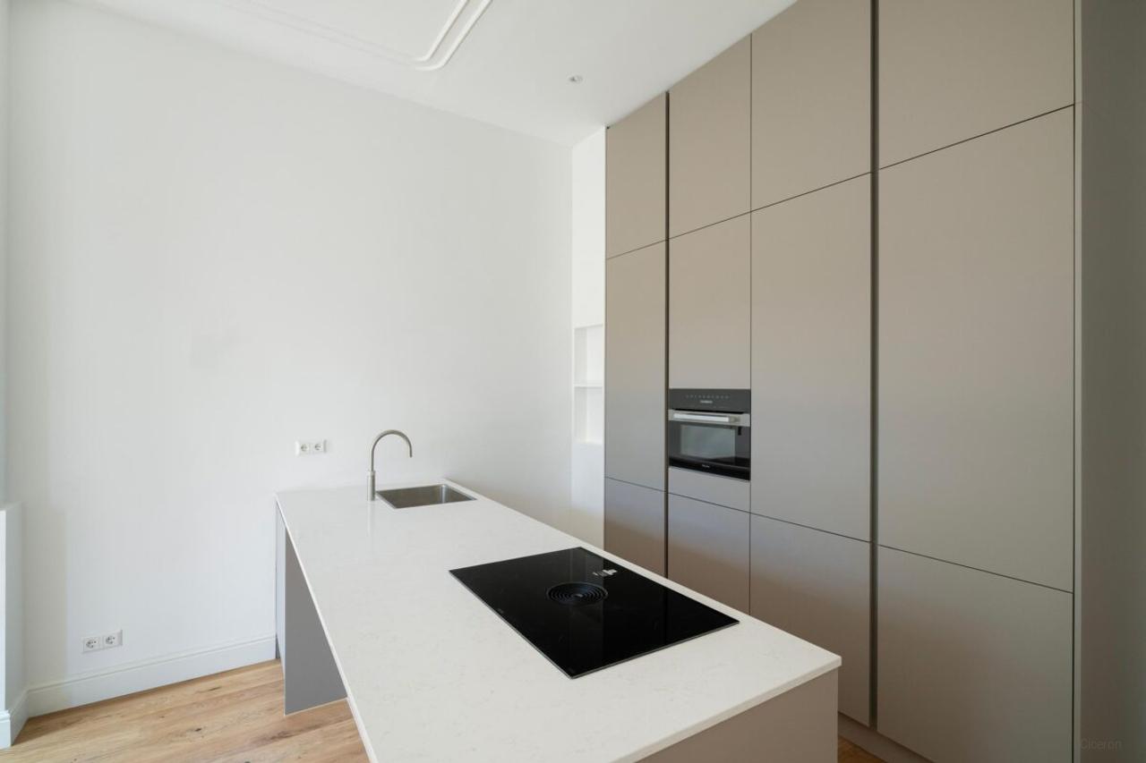 85 m² met hoog plafond in Oud-Zuid - Afbeelding 4